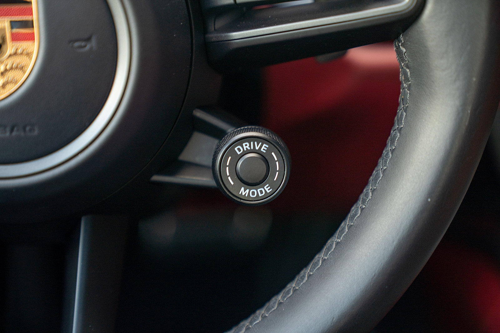 Certified 2020 Porsche 911 Carrera 4S AWD/4WD image 8