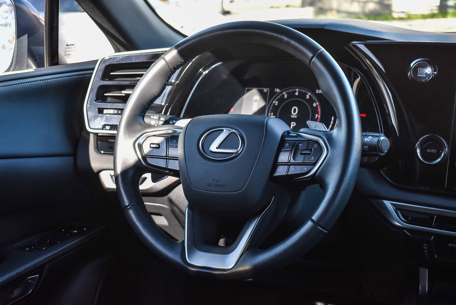 Used 2023 Lexus RX 350 FWD image 14