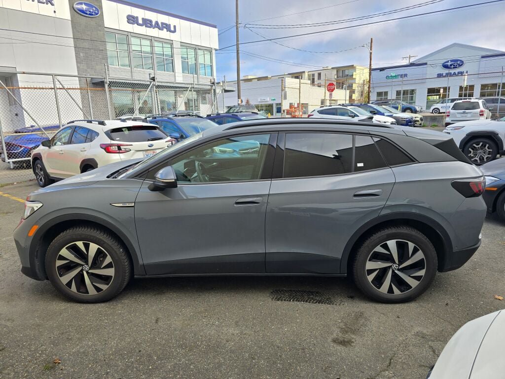Used 2023 Volkswagen ID.4 Pro AWD/4WD image 3
