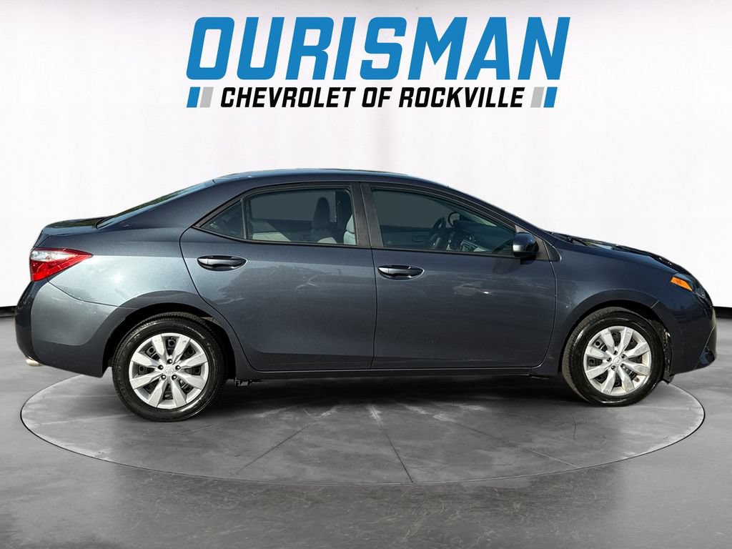 Used 2016 Toyota Corolla LE FWD image 7