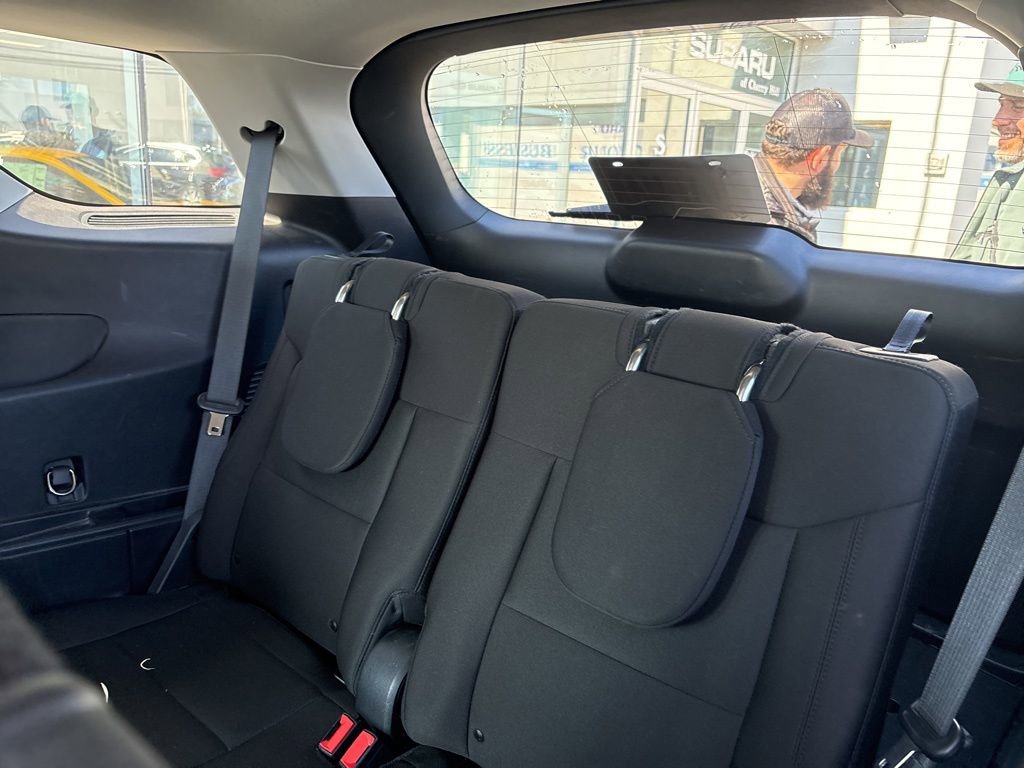 Used 2021 Ford Explorer XLT image 8