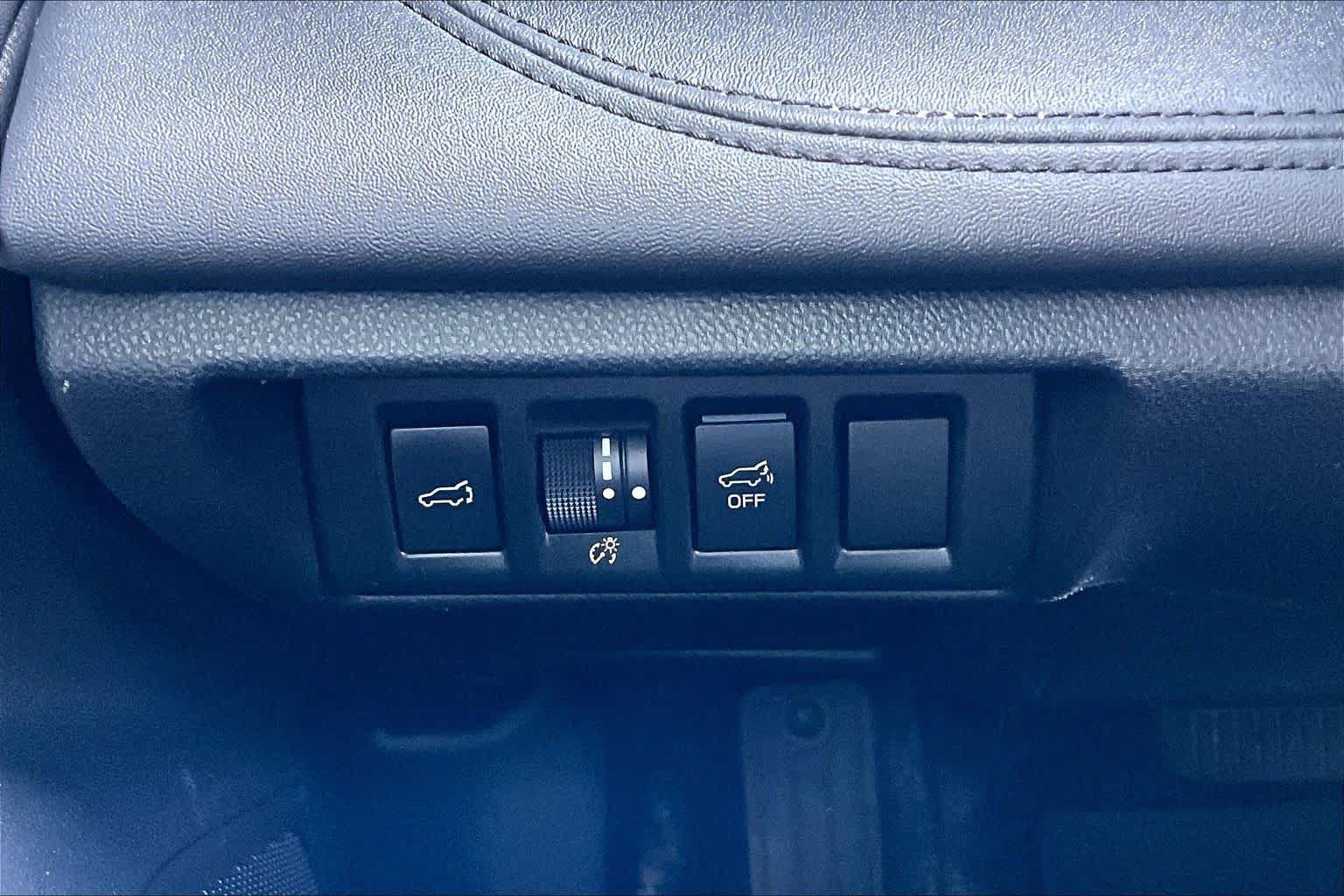Used 2023 Subaru Outback Wilderness AWD/4WD image 33