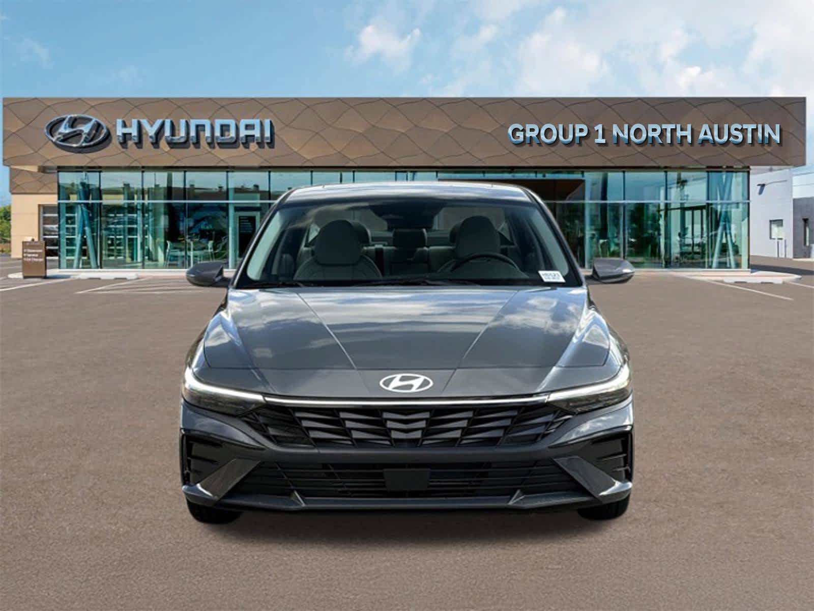 New 2026 Hyundai Elantra Limited FWD image 8