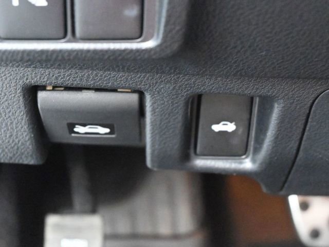 Used 2019 Lexus IS 350 F Sport w/ F Sport Package image 41