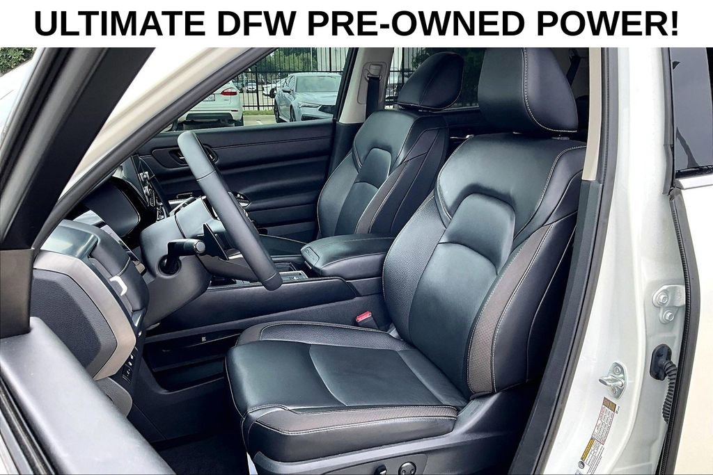 Used 2024 Nissan Pathfinder SL FWD image 28