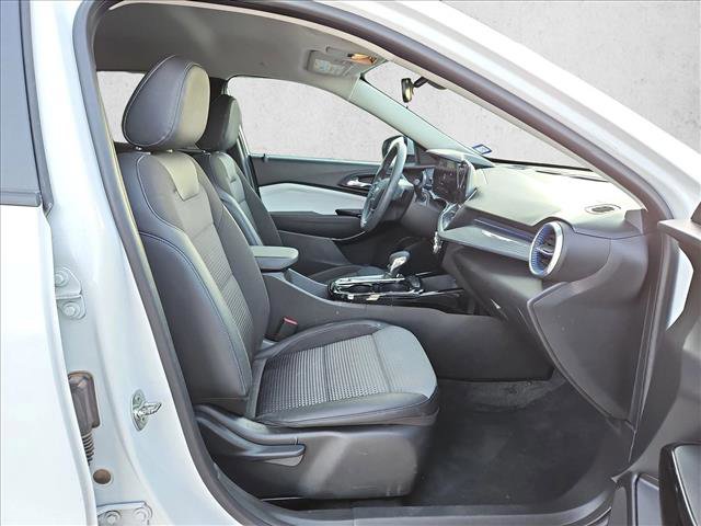 Used 2024 Chevrolet Trax LT image 21
