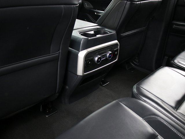 Used 2024 Ford Expedition Max XLT image 14