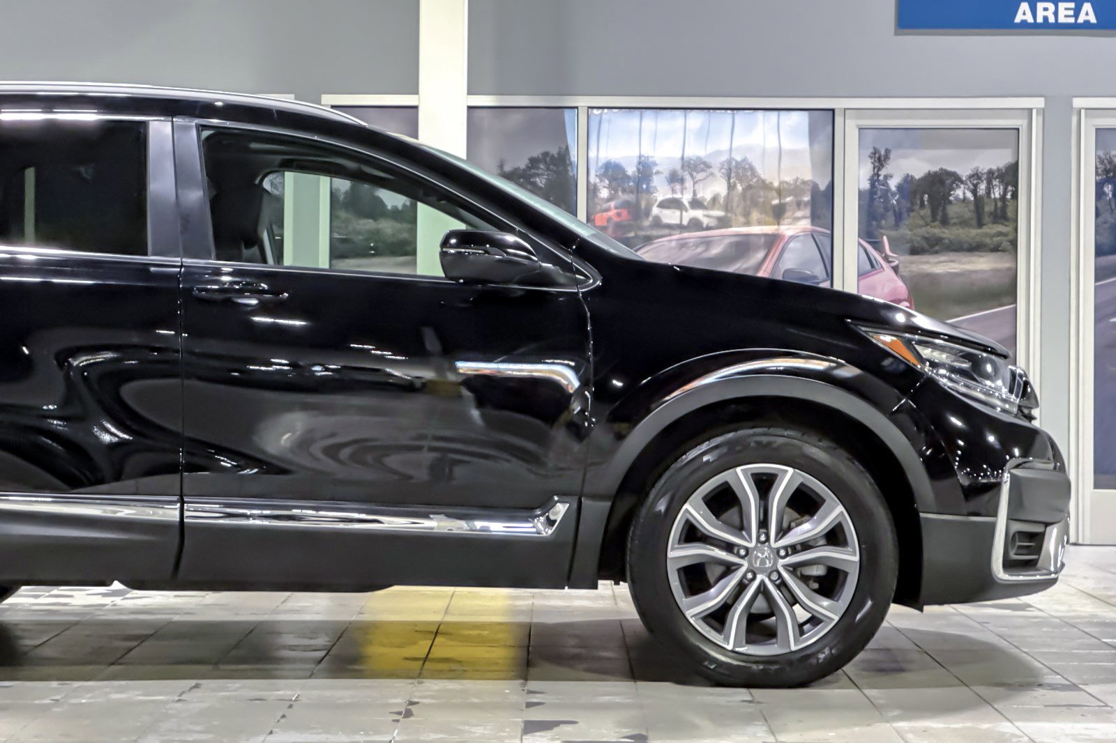 Used 2022 Honda CR-V Touring image 35