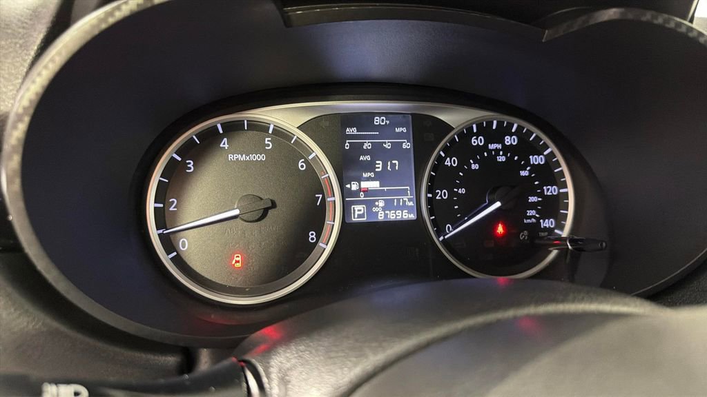Used 2020 Nissan Versa S FWD image 20