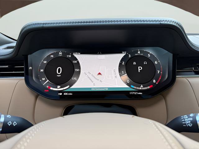 Certified 2025 Land Rover Range Rover SE AWD/4WD image 19