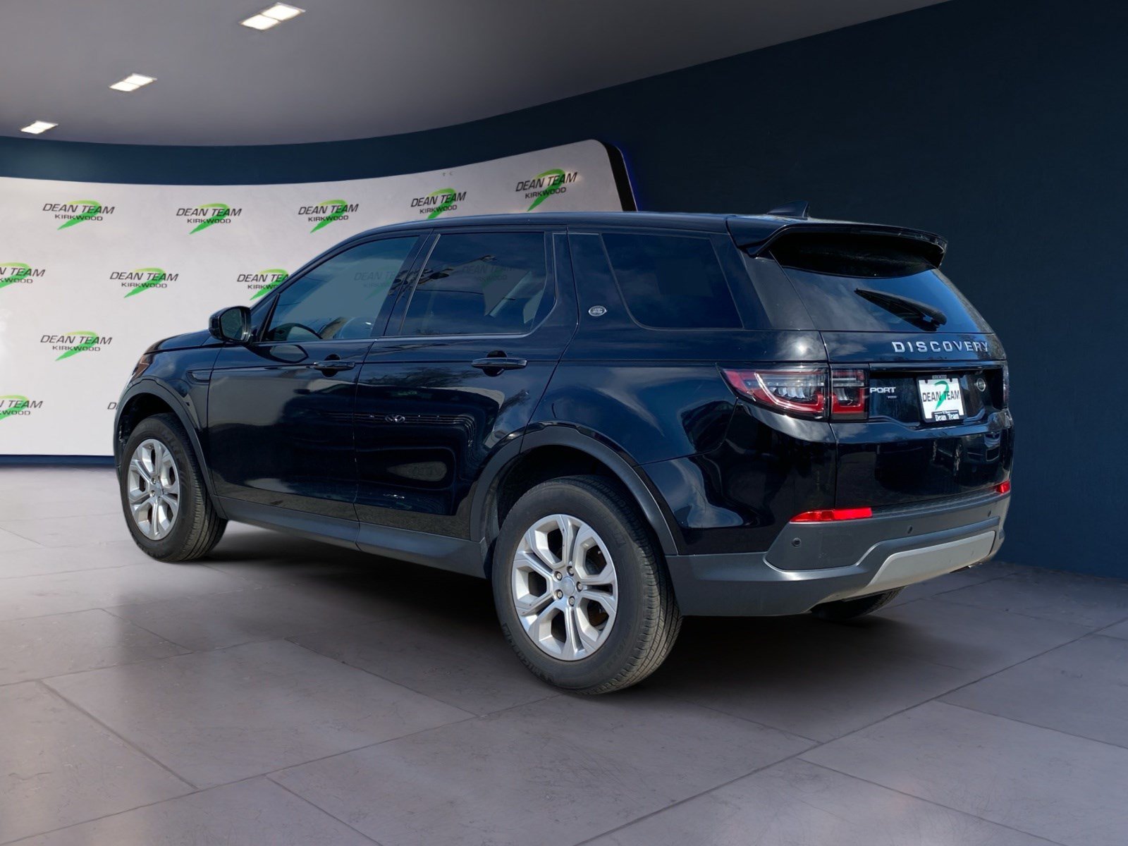 Used 2020 Land Rover Discovery Sport AWD/4WD image 6