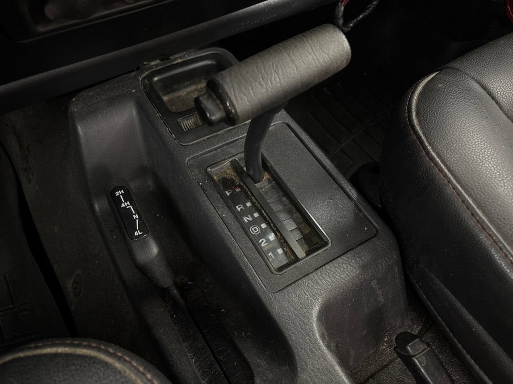 Used 2003 Jeep Wrangler X AWD/4WD image 27