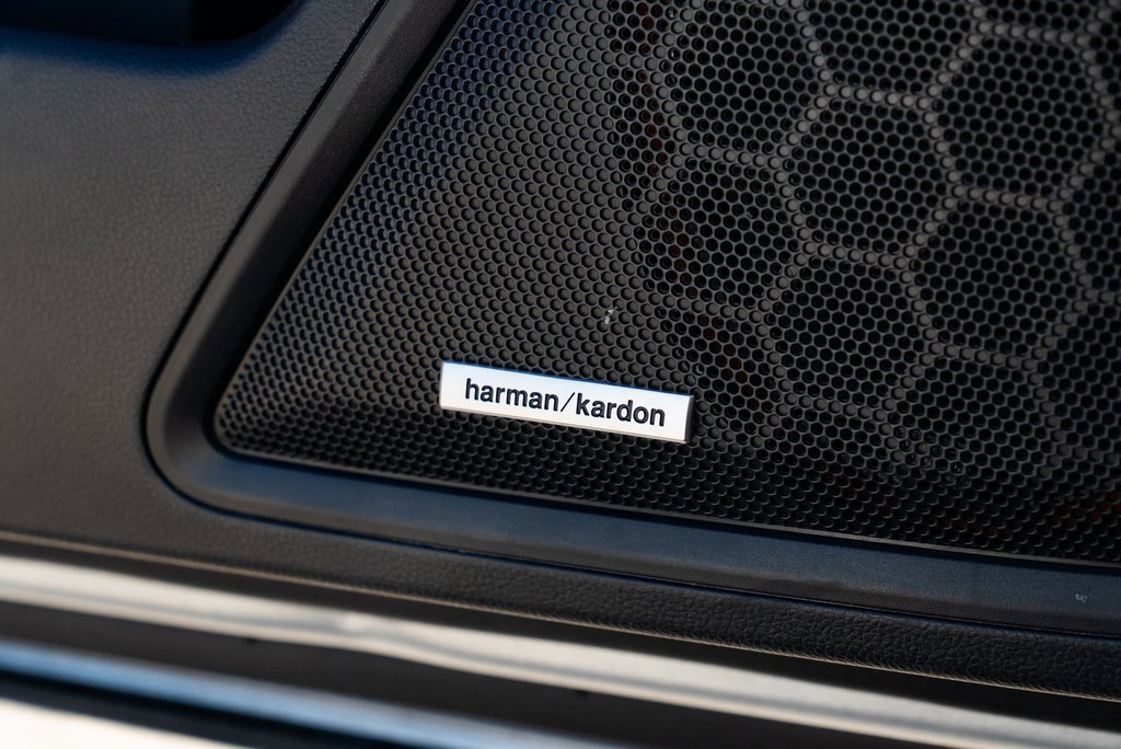 Used 2025 Subaru Outback Wilderness w/ Wilderness Package image 19