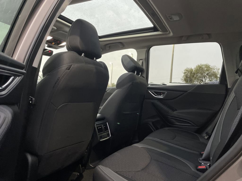 Used 2024 Subaru Forester Premium image 16