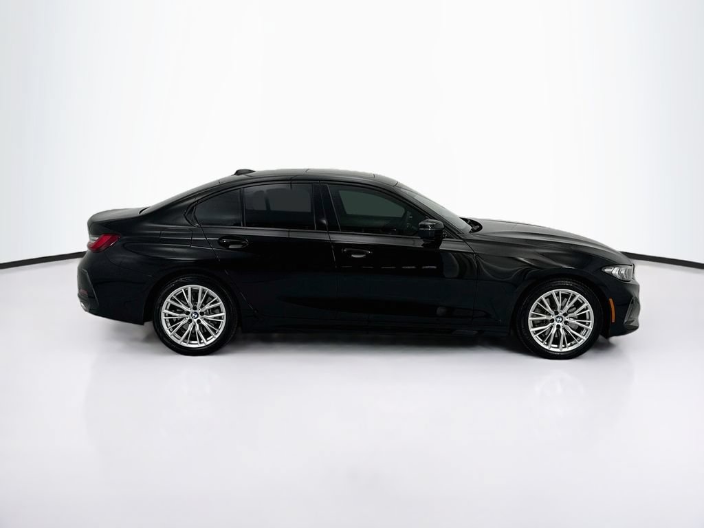 Certified 2023 BMW 330i Sedan w/ Convenience Package RWD image 4
