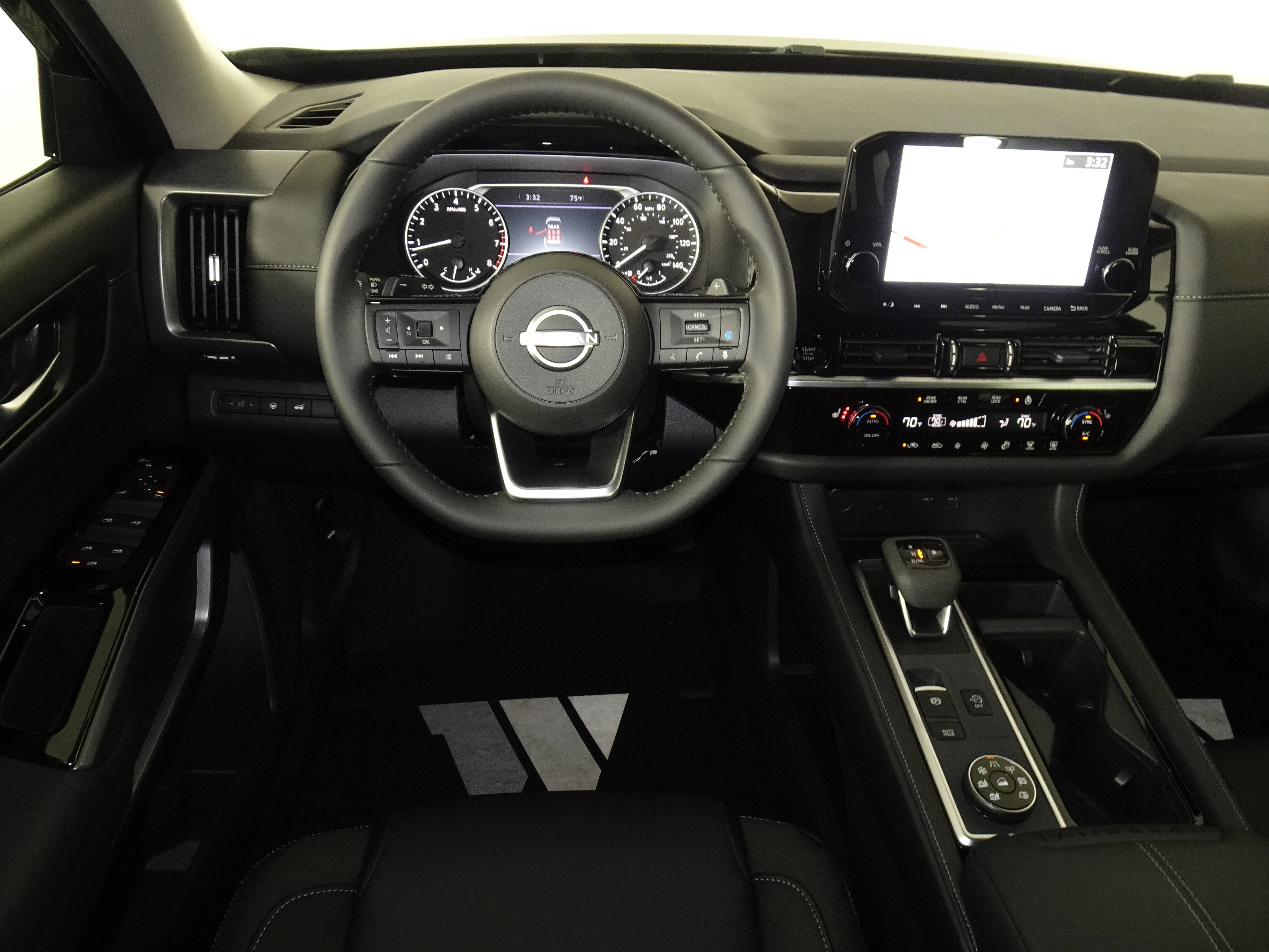 New 2025 Nissan Pathfinder SL w/ Cargo Package image 5