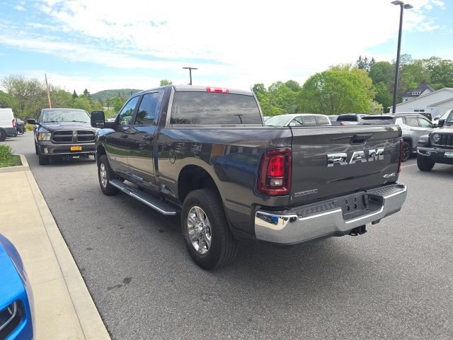 Certified 2025 RAM 2500 Big Horn AWD/4WD image 4