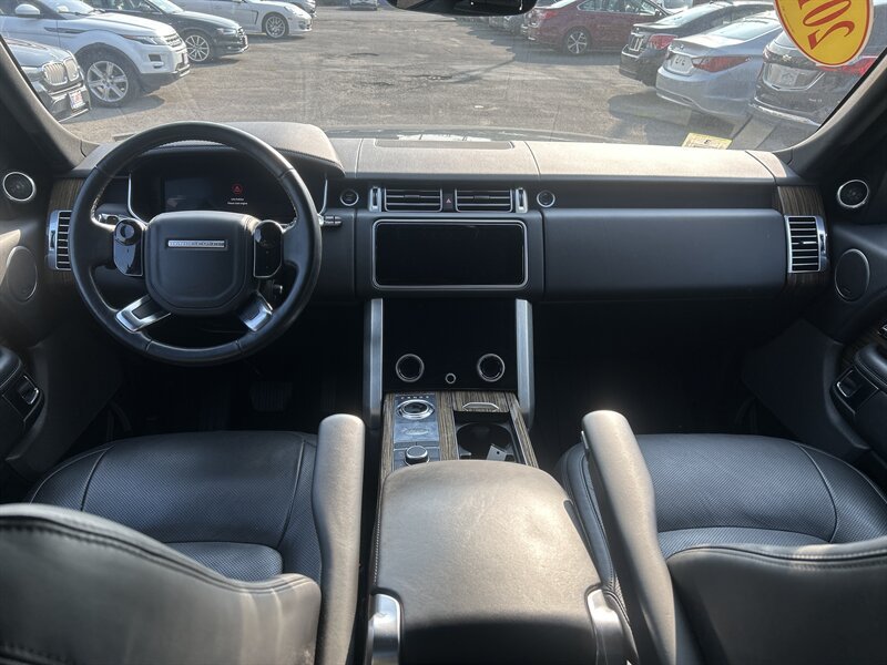 Used 2018 Land Rover Range Rover Supercharged AWD/4WD image 12