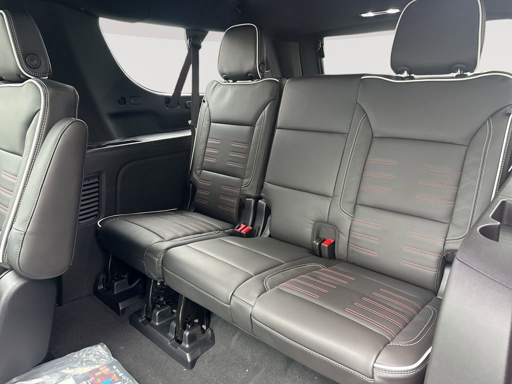 New 2026 GMC Yukon XL AT4 Ultimate AWD/4WD image 31