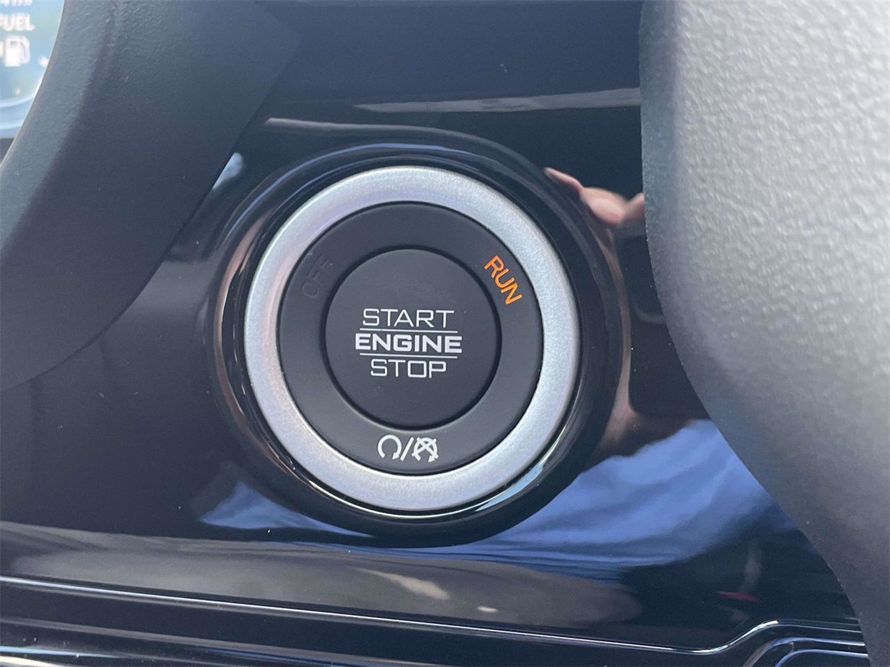 New 2026 RAM 1500 Laramie w/ Night Edition image 19