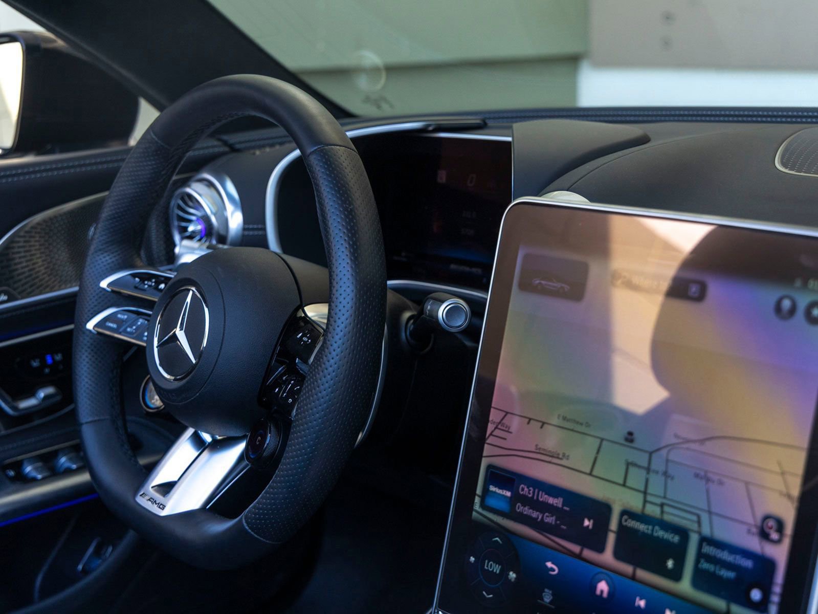 Used 2023 Mercedes-Benz SL 63 AMG 4MATIC image 23