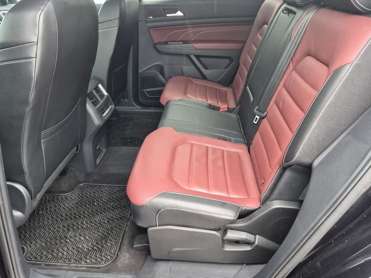 Used 2022 Volkswagen Atlas Cross Sport SEL Premium R-Line AWD/4WD image 20