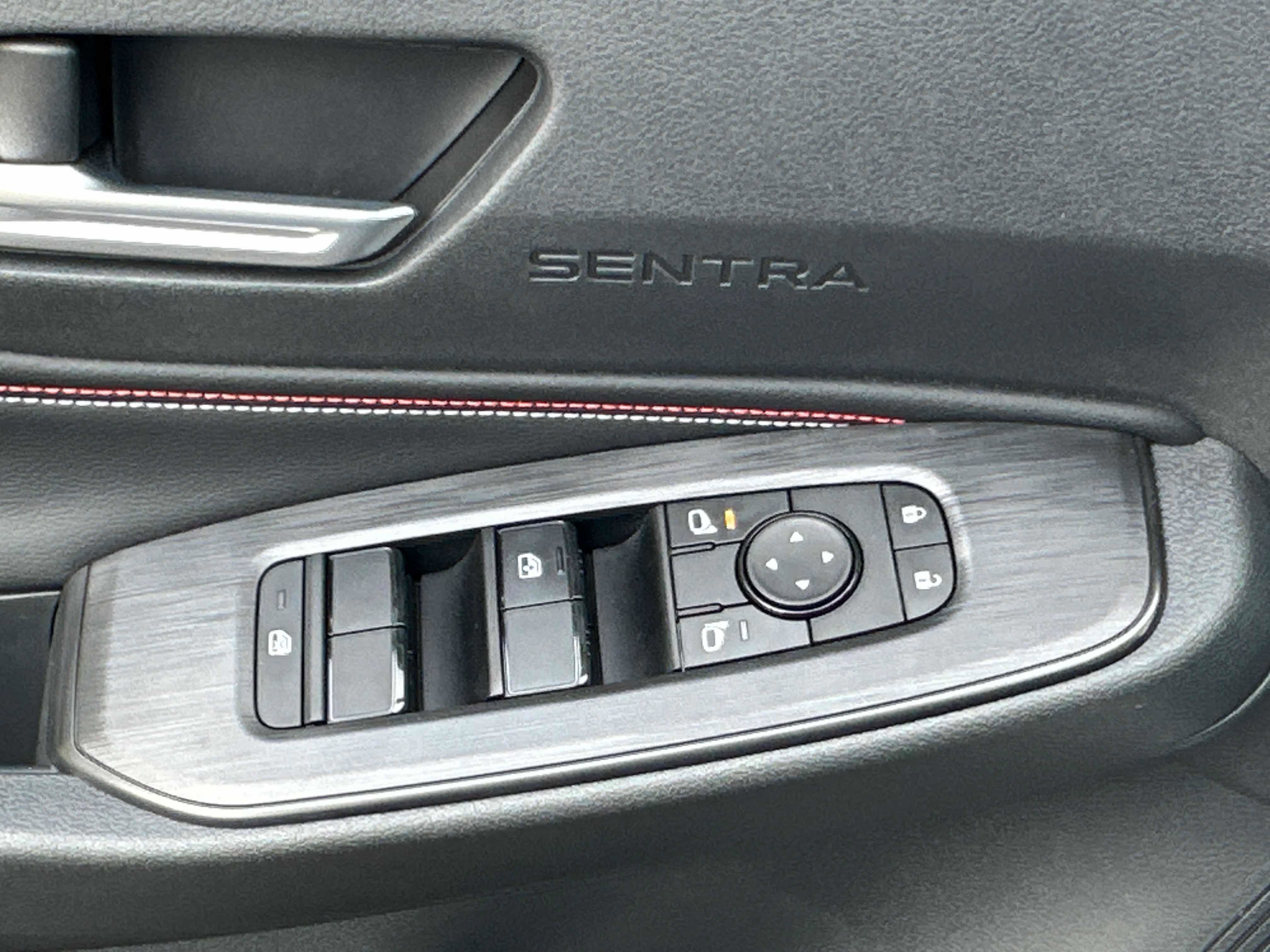 New 2026 Nissan Sentra SR w/ SR Premium Package FWD image 19