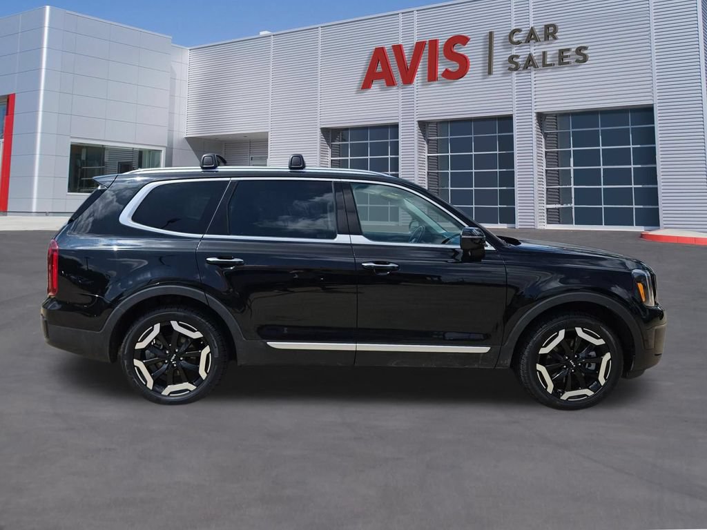 Used 2025 Kia Telluride S AWD/4WD image 7