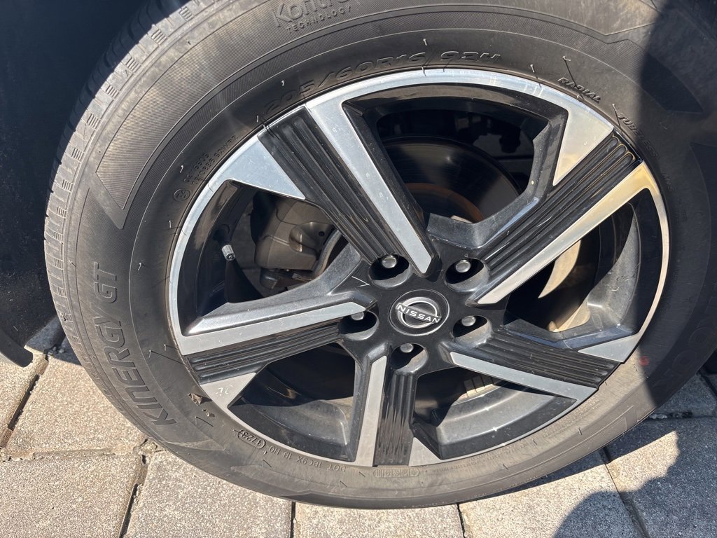 Used 2024 Nissan Sentra SV image 7