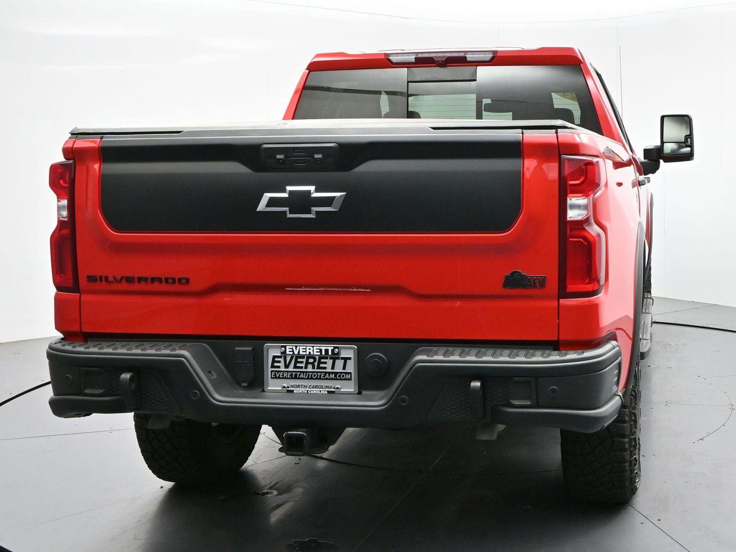 Used 2024 Chevrolet Silverado 1500 ZR2 w/ ZR2 Bison Edition AWD/4WD image 6