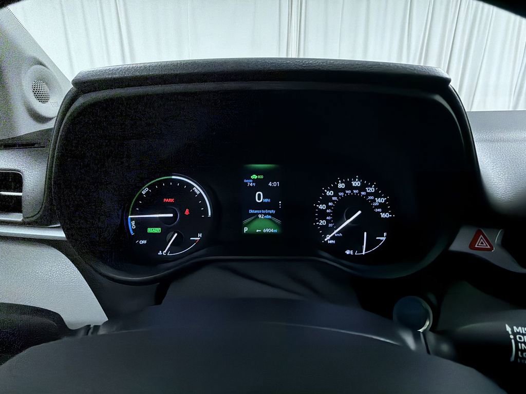 Used 2024 Toyota Sienna XLE w/ XLE Plus Package AWD/4WD image 21