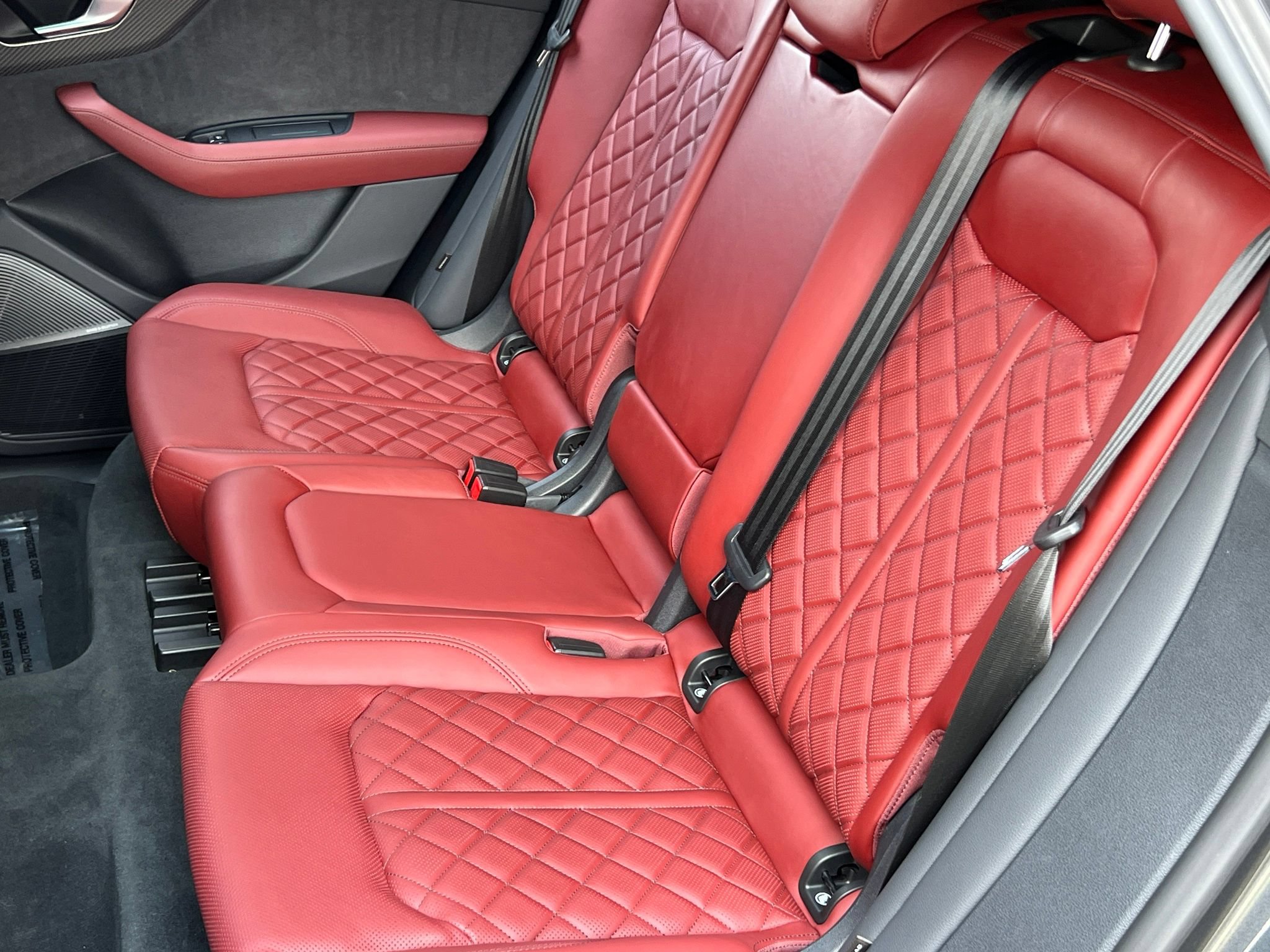 Used 2024 Audi SQ8 Prestige AWD/4WD image 21