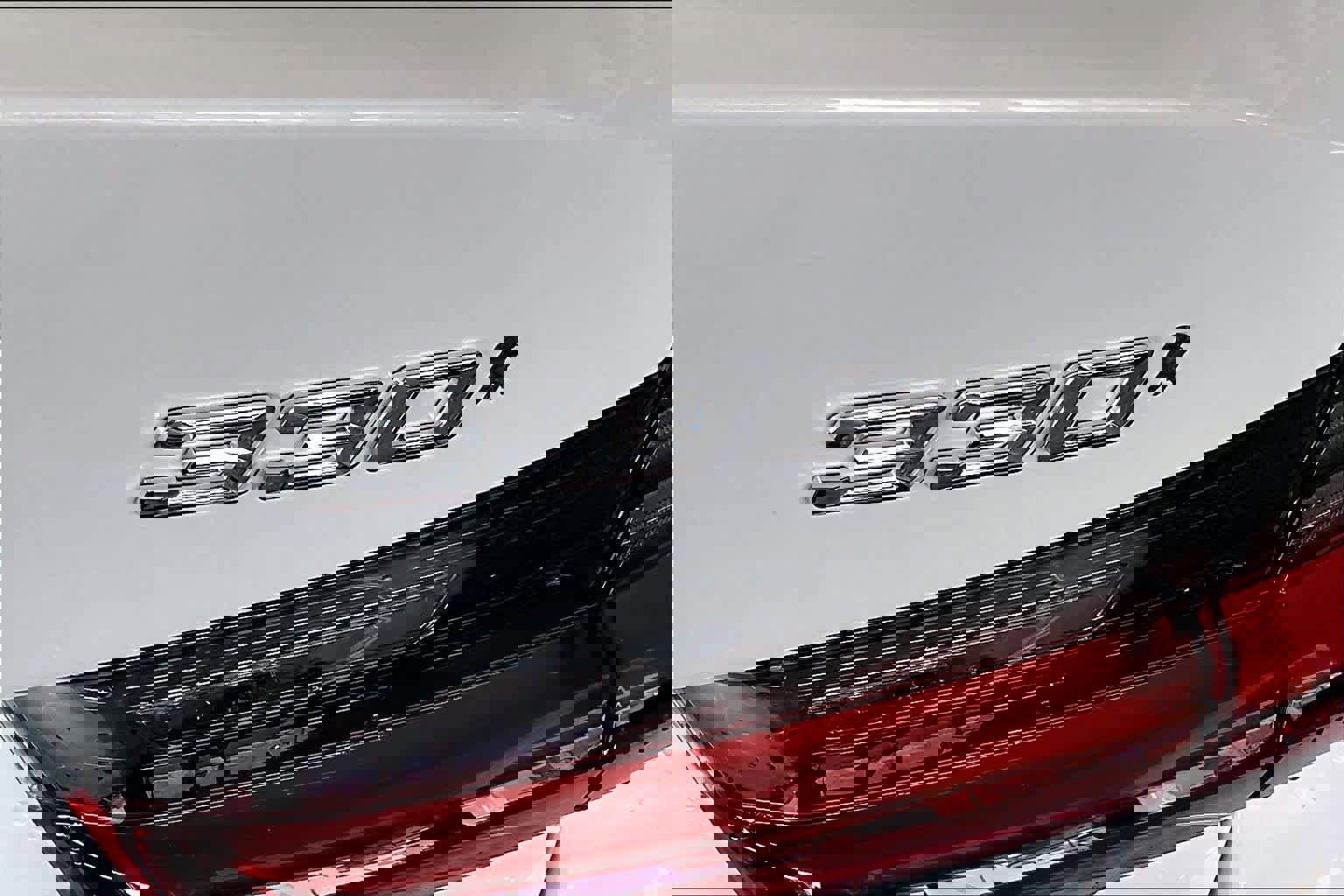 Used 2025 BMW 330i Sedan w/ Premium Package image 8