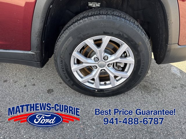 Used 2022 Jeep Grand Cherokee L Limited w/ Luxury Tech Group II RWD image 16