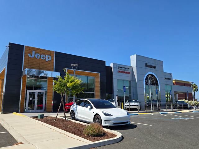 Used 2020 Tesla Model 3 Standard Range Plus image 29