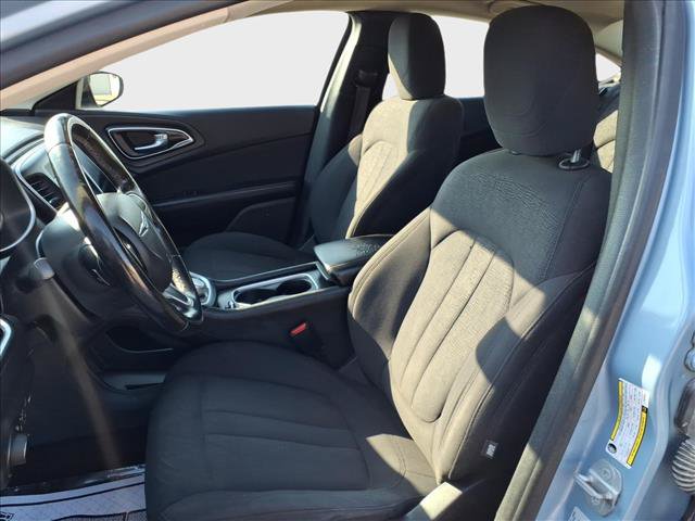 Used 2015 Chrysler 200 Limited w/ Convenience Group FWD image 16
