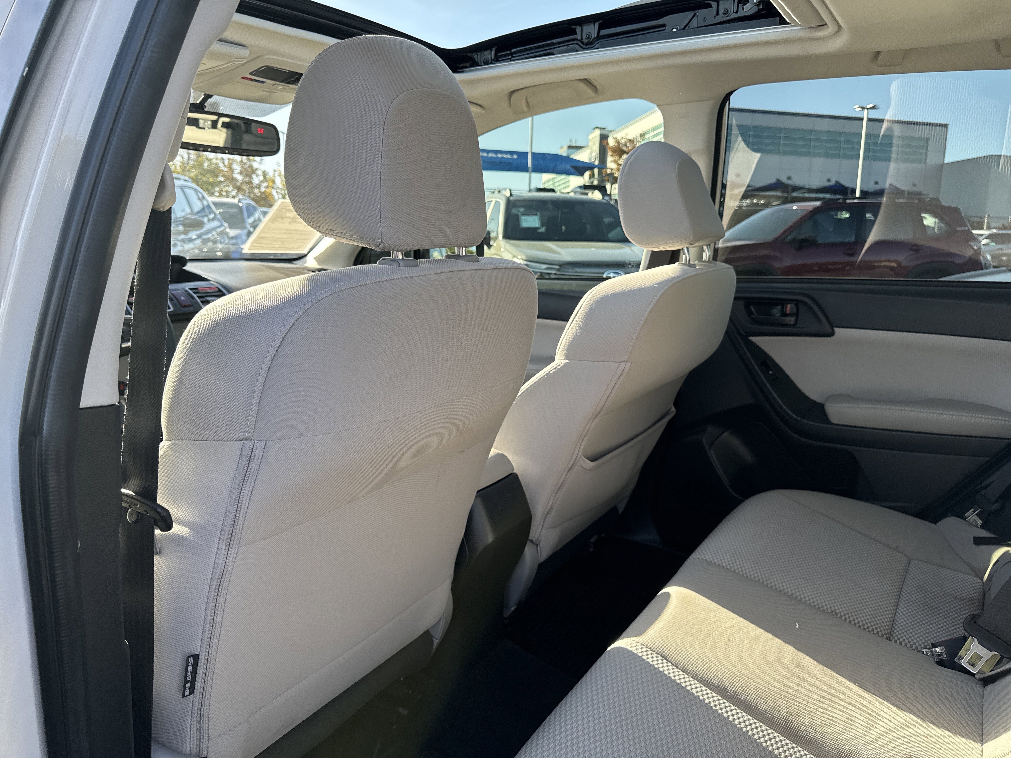 Used 2016 Subaru Forester 2.5i Premium w/ All-Weather Package image 27