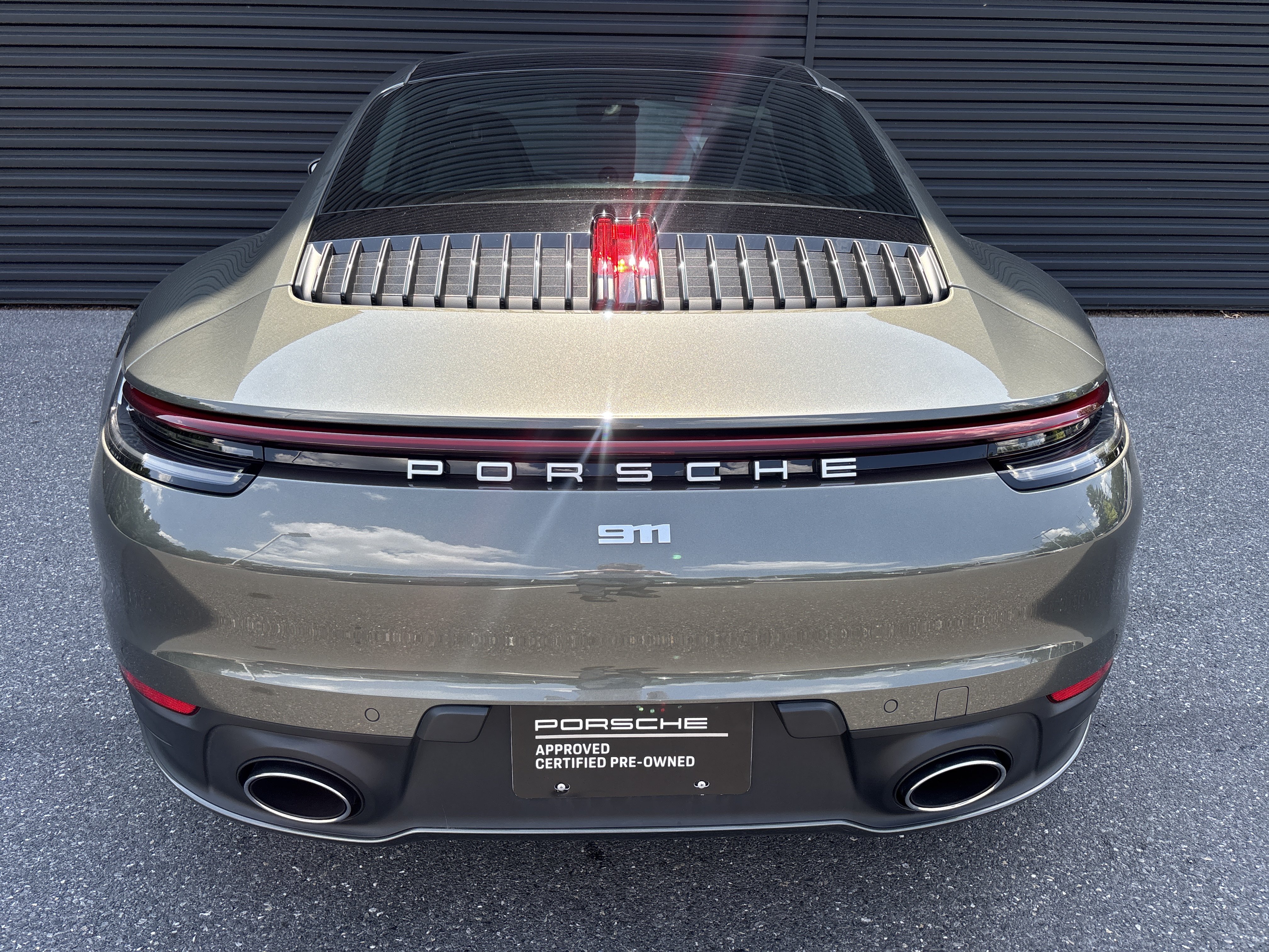 Used 2023 Porsche 911 Carrera image 12