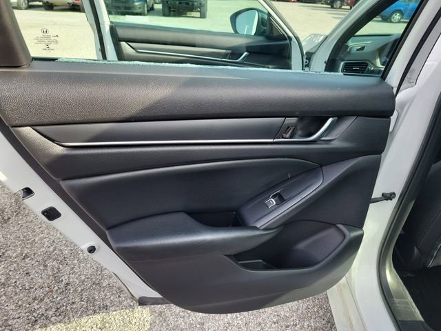 Used 2022 Honda Accord Sport image 14