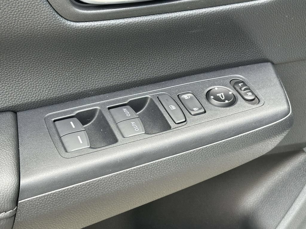 Certified 2025 Honda CR-V EX image 14