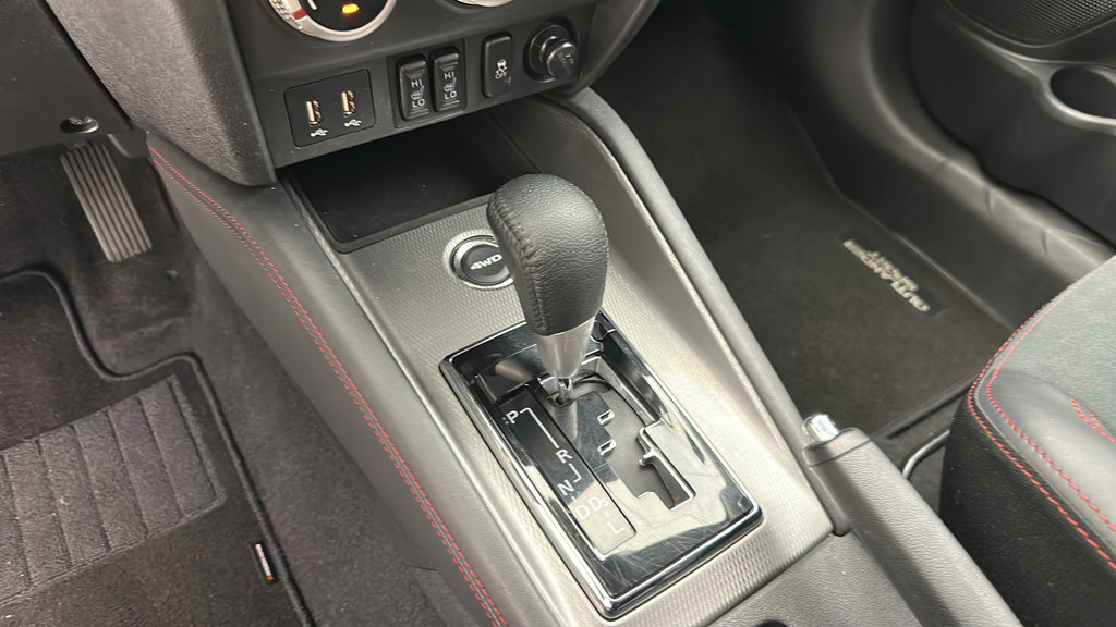 Used 2025 Mitsubishi Outlander Sport AWD image 23