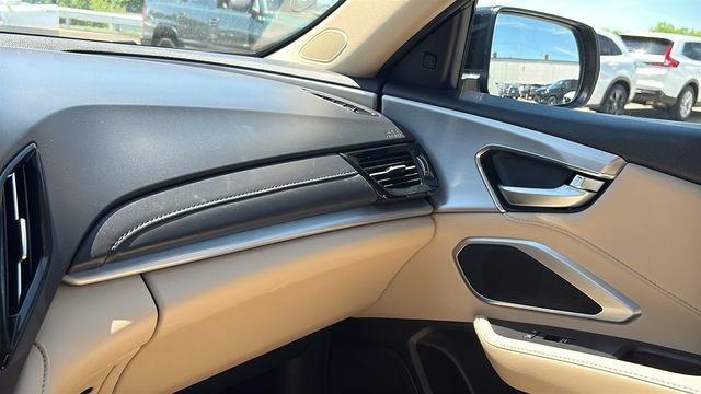 Used 2024 Acura RDX SH-AWD image 21