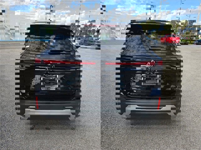 New 2026 Volkswagen Tiguan S image 4