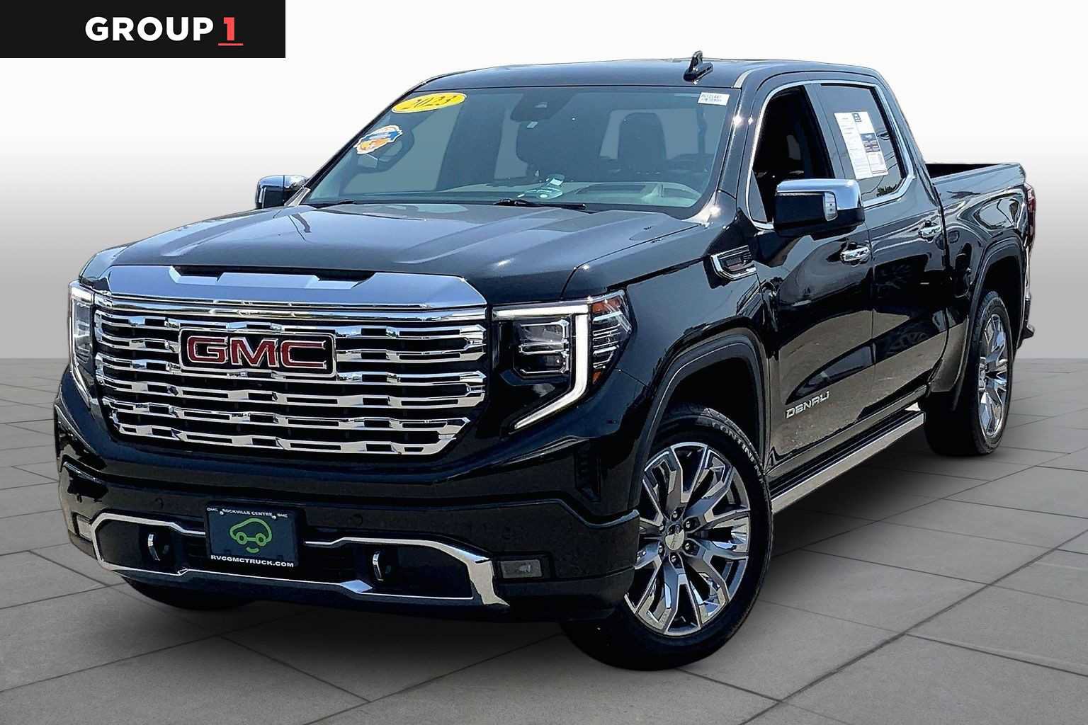 Used 2024 GMC Sierra 1500 Denali w/ Denali Reserve Package AWD/4WD image 1