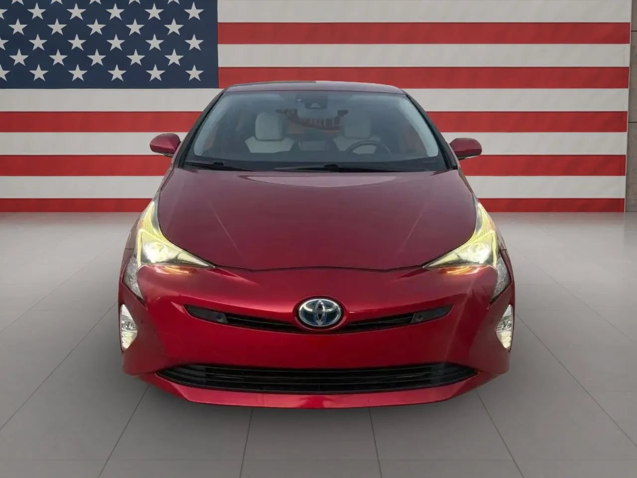 Used 2017 Toyota Prius Four Touring FWD image 3