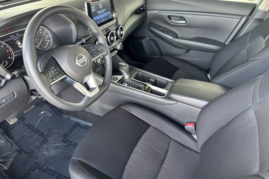 Used 2023 Nissan Sentra SV FWD image 9