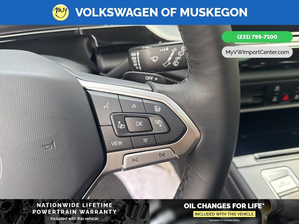 New 2026 Volkswagen Atlas SEL Premium R-Line image 17