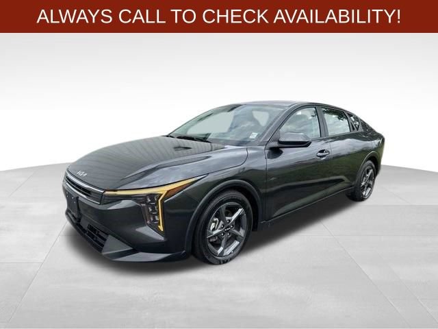 Used 2025 Kia K4 FWD image 3