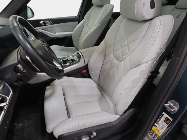 Certified 2024 BMW X5 xDrive40i w/ Premium Package AWD/4WD image 11