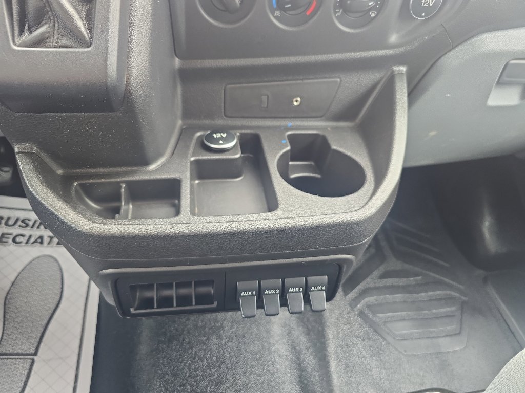 Used 2016 Ford Transit 250 130 Low Roof RWD image 25